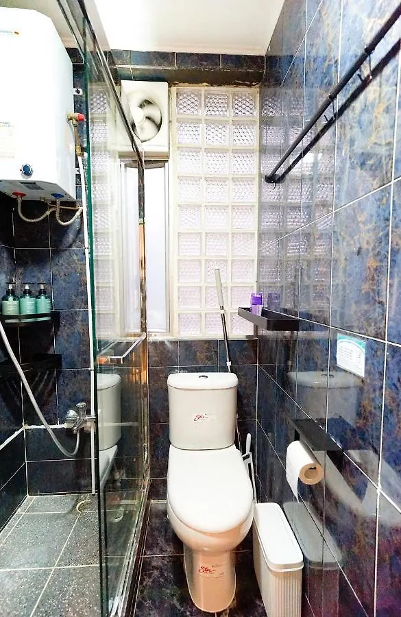 Shared Room At Lockhart Road 414 Hong Kong China